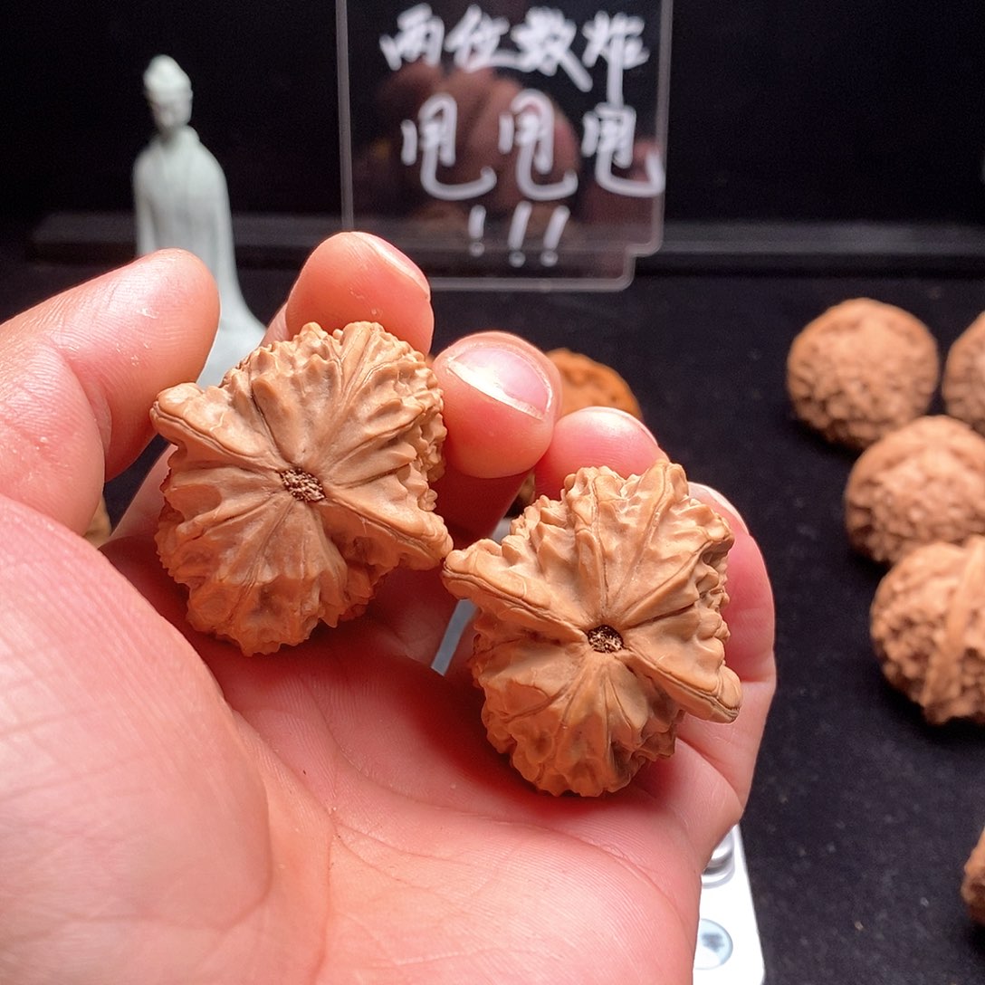 文玩核桃吊坠与**关马老四38