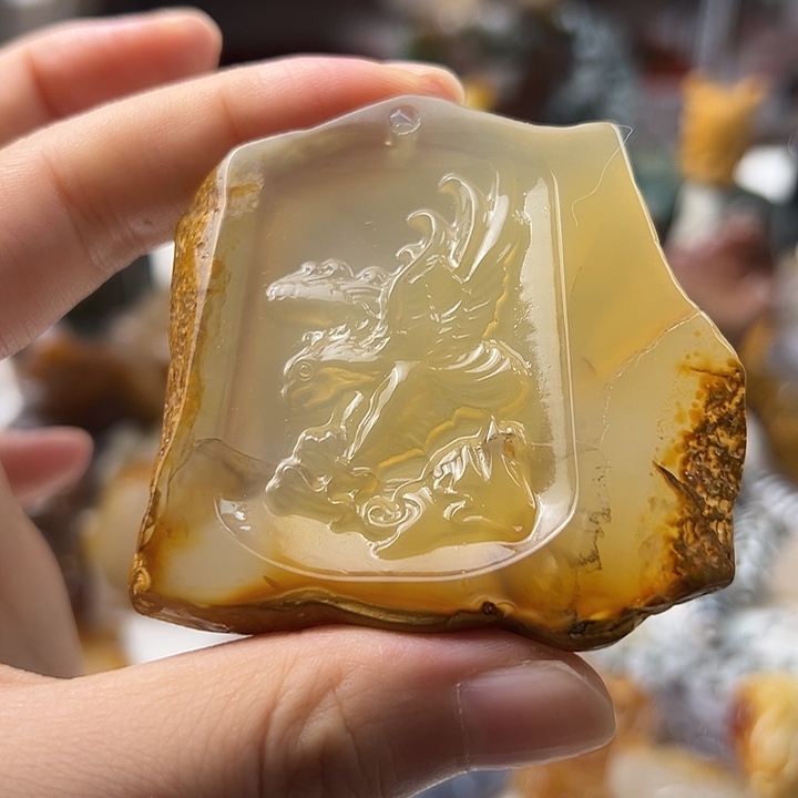 未镶嵌颈饰玛瑙/玉髓