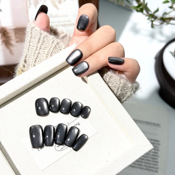 【黑猫眼】手工短款黑色玻璃珠猫眼穿戴甲高级显白美甲甲片