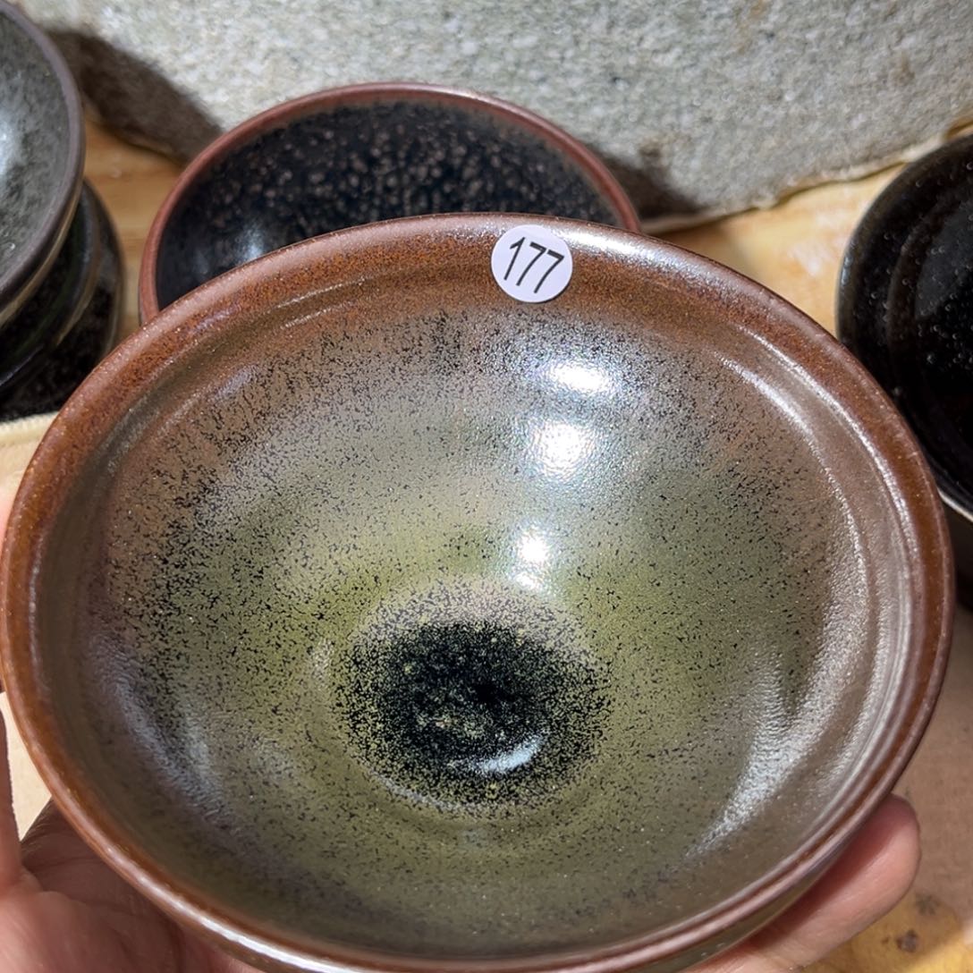 茶盏义兴龙窑坚持真柴烧