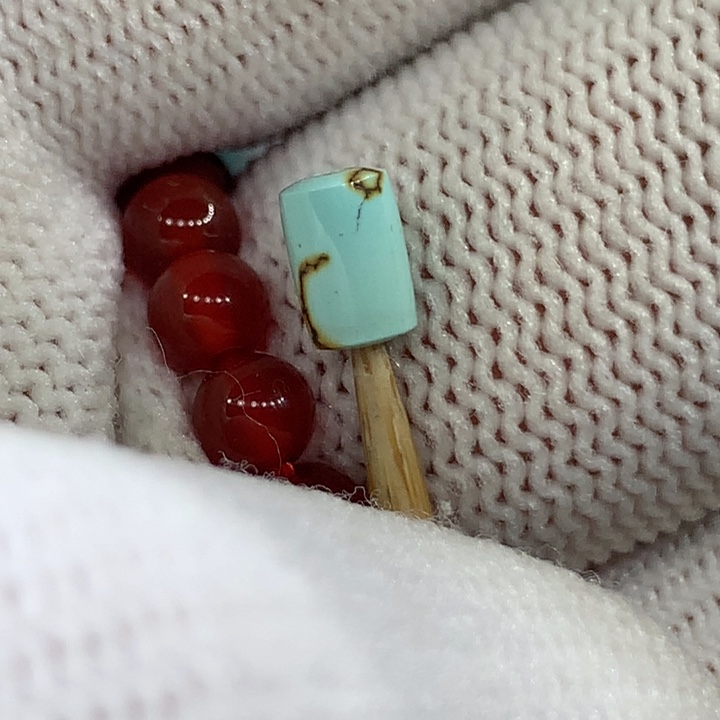 未镶嵌配饰南红玛瑙