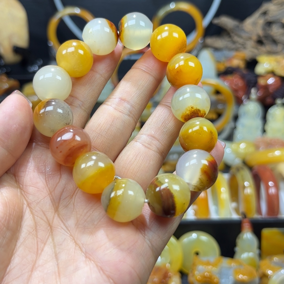 石英质玉（黄龙玉）未镶嵌手链