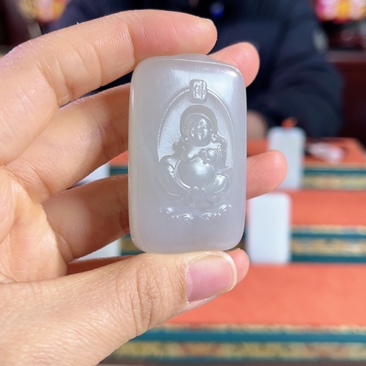 和田玉吊坠未镶嵌