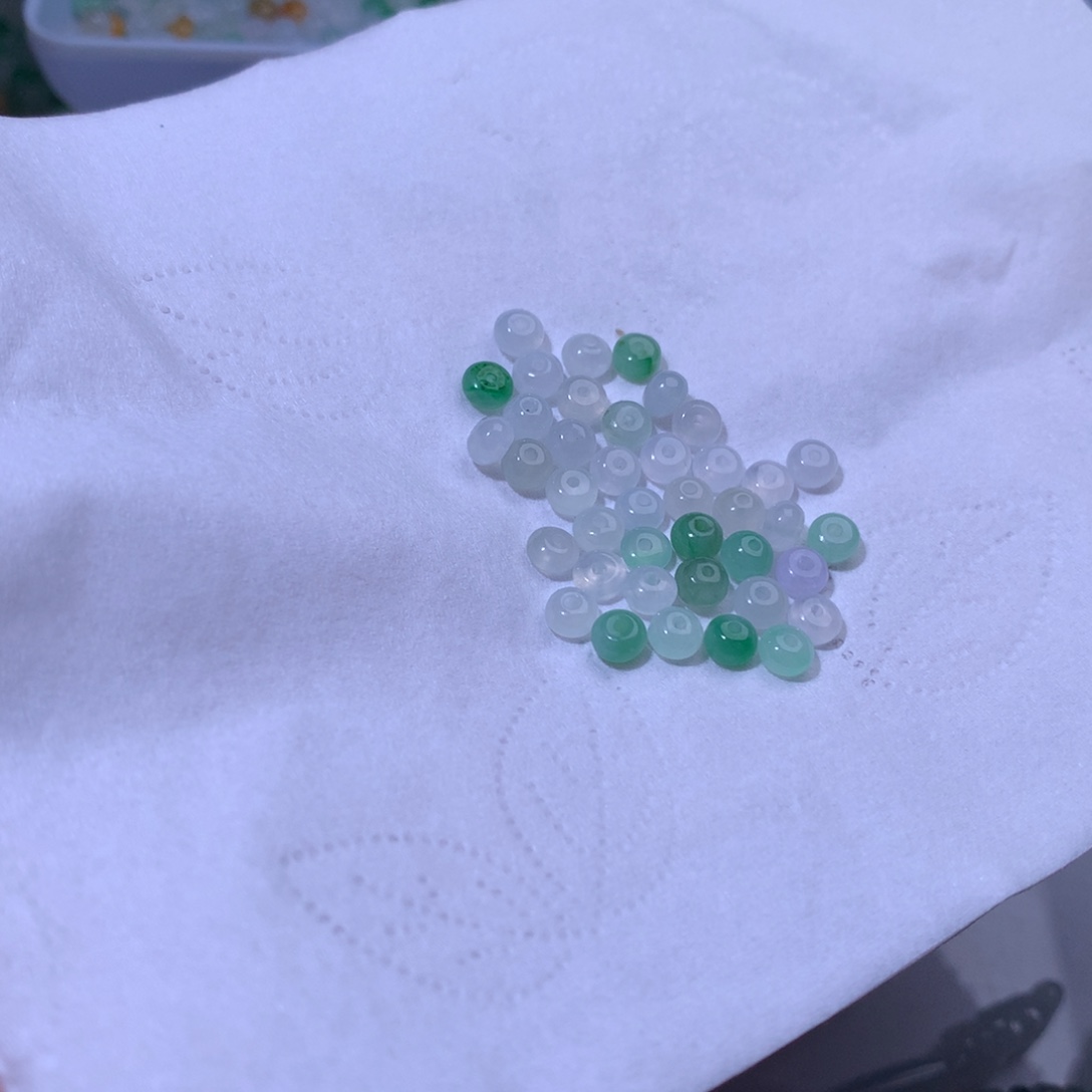 今***宝翡翠散珠多样性选择