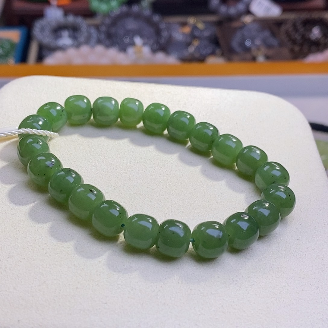 和田玉精品老矿料碧玉阳绿老型珠手串9m未镶嵌?****?