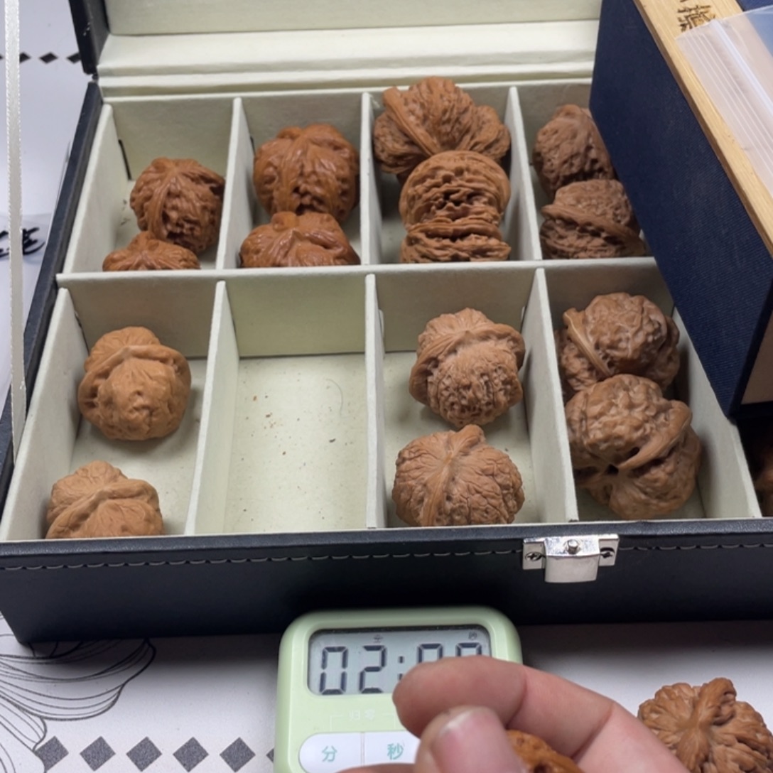 硕***丶文玩核桃吊坠核桃种植和畜牧经济