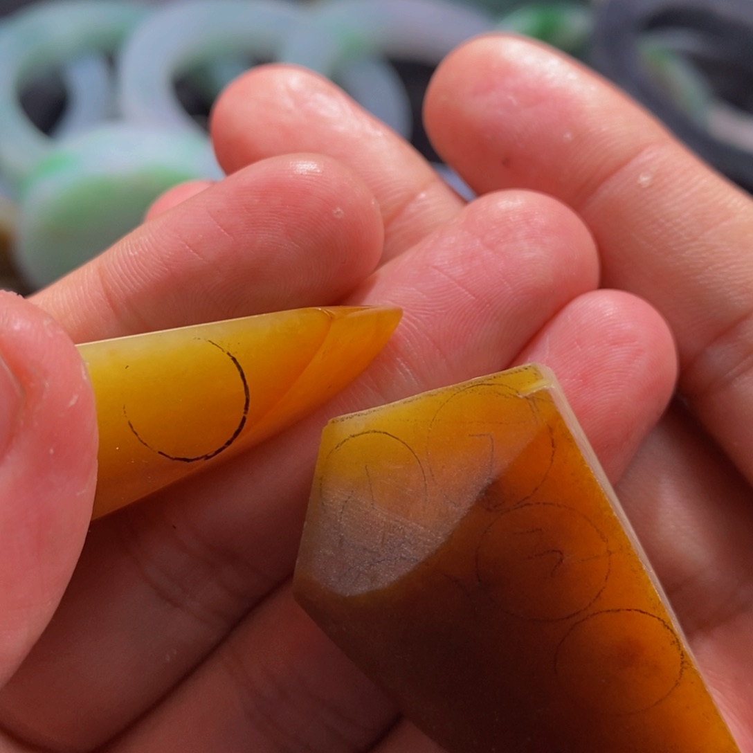 未镶嵌定制翡翠四颗卡10圆珠