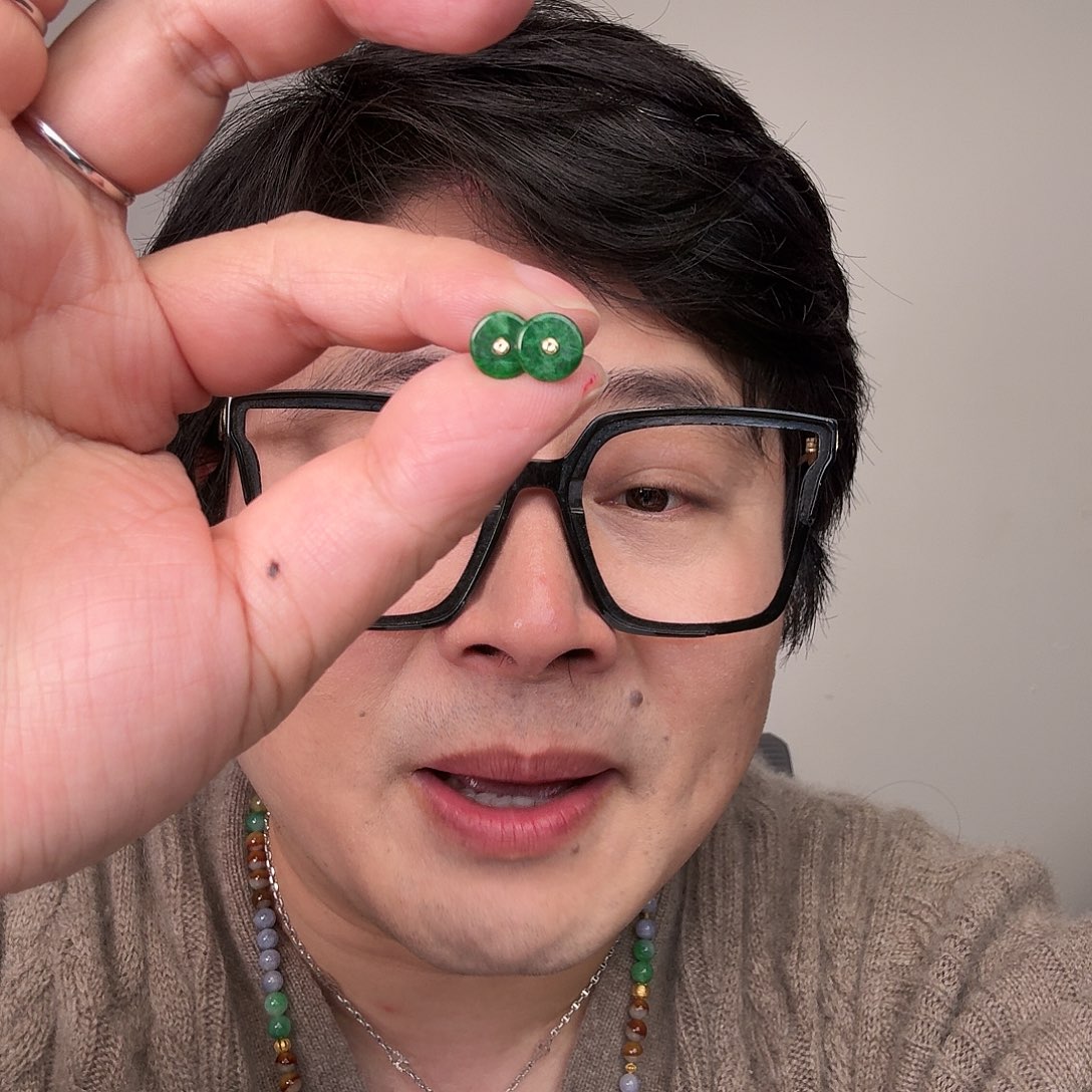 翡翠18K金镶嵌颈饰一对