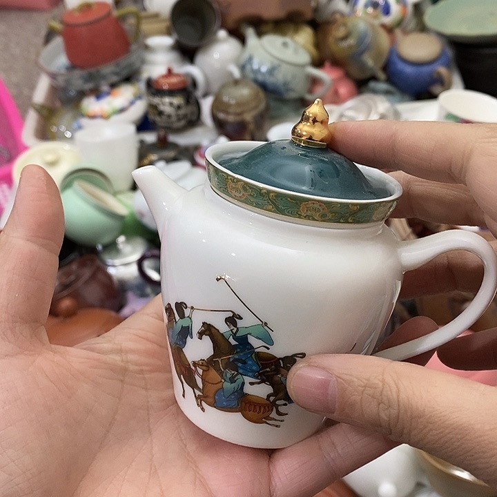 陶瓷艺术品及陶瓷制品