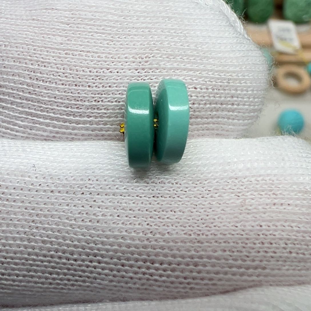 绿松石配饰未镶嵌