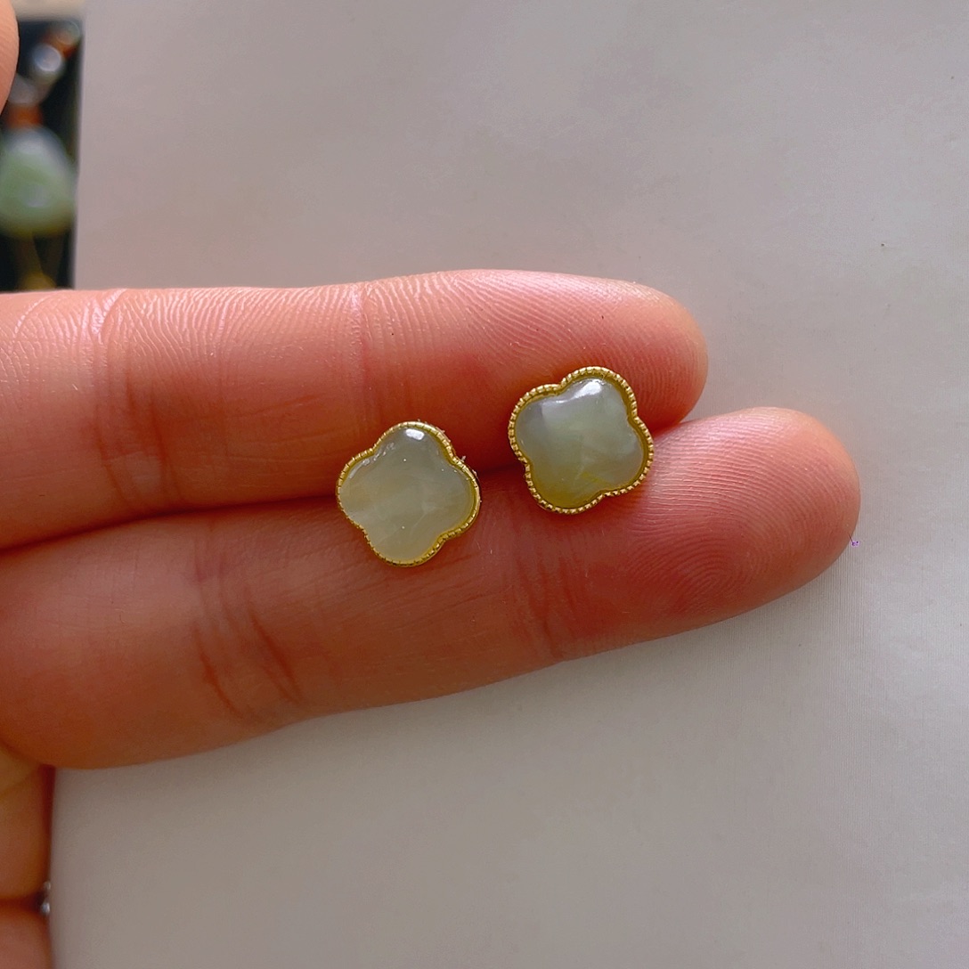 和田玉耳饰银S925镀金镶嵌