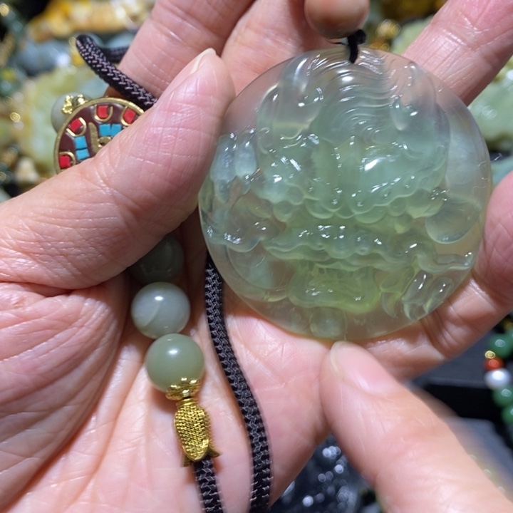 岫玉岫玉吊坠未镶嵌