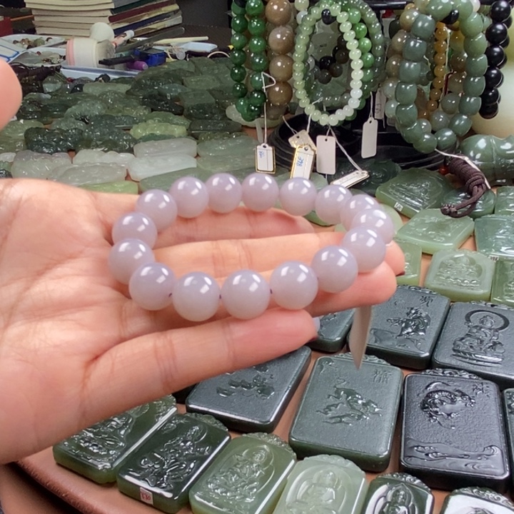 和田玉未镶嵌颈饰和田玉卡12手串