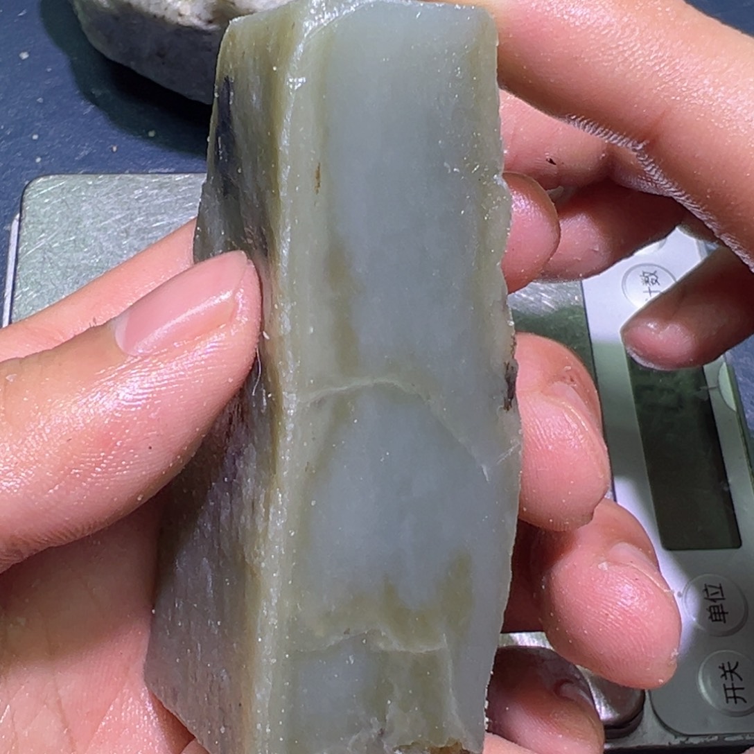 和田玉（糖玉）未镶嵌珠宝半成品