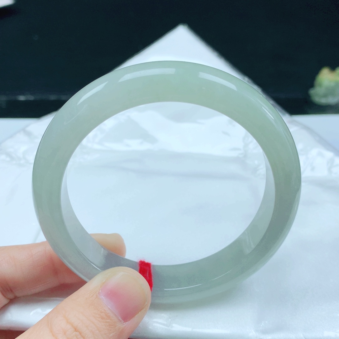 未镶嵌手镯翡翠57