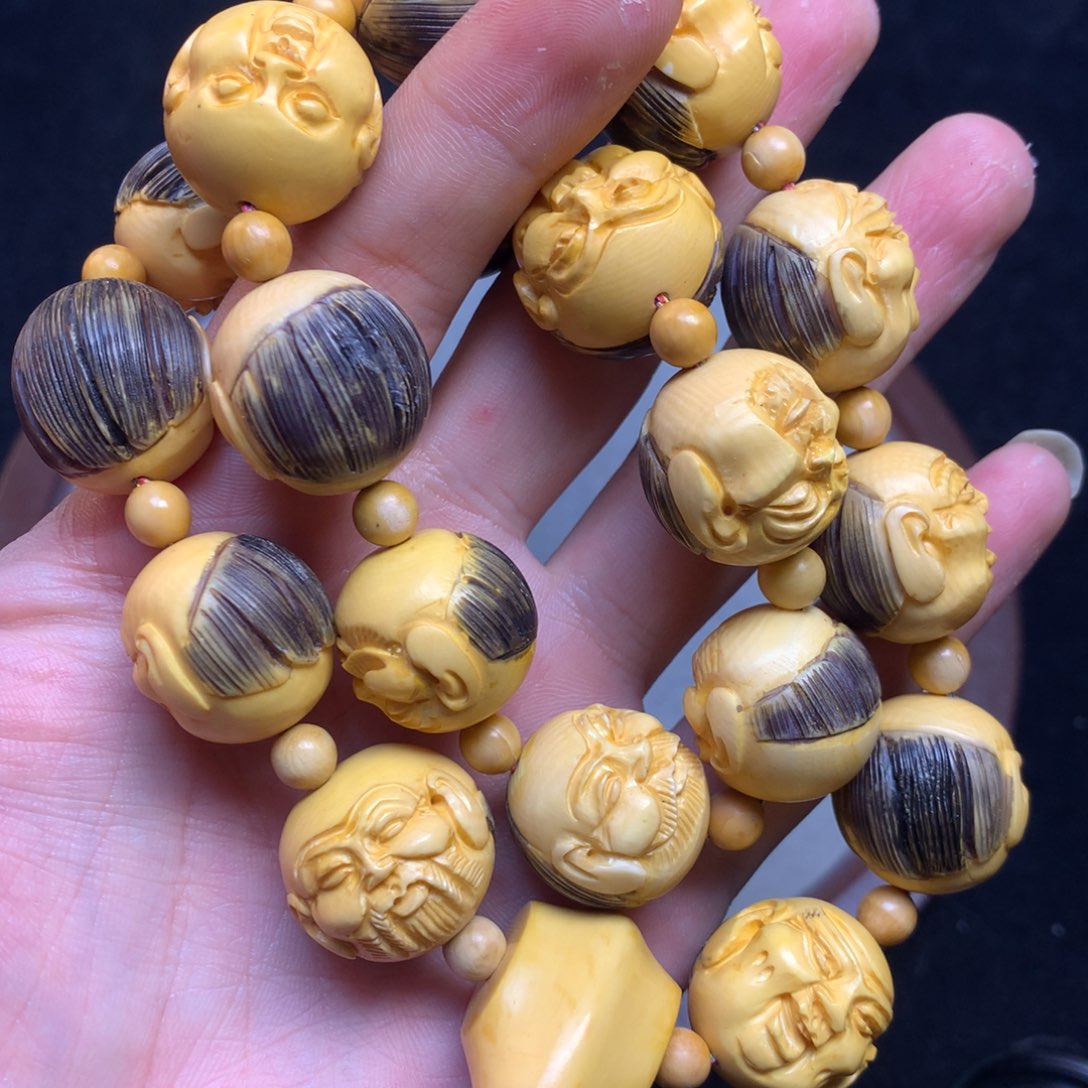 橄榄核把件༺****擦擦擦擦擦猛犸c16