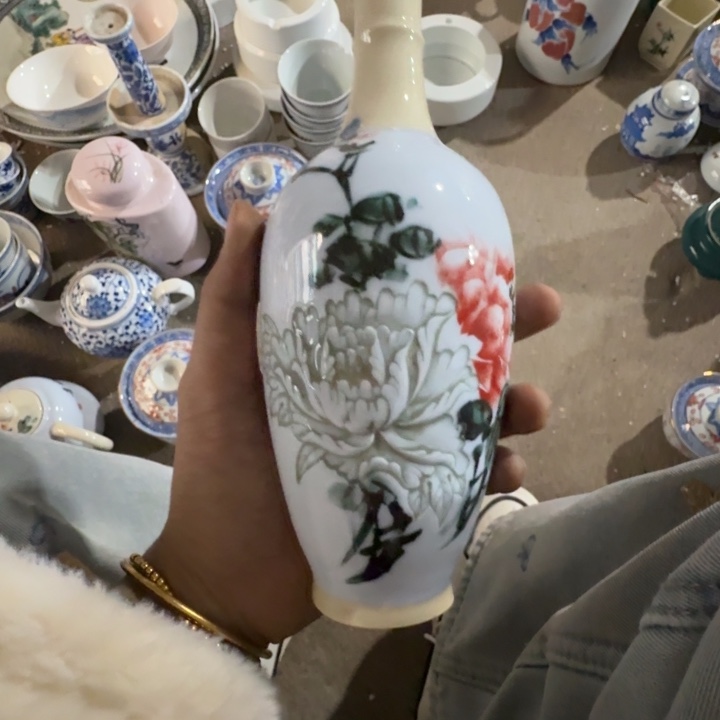 阳***光景德镇的陶瓷瓷器