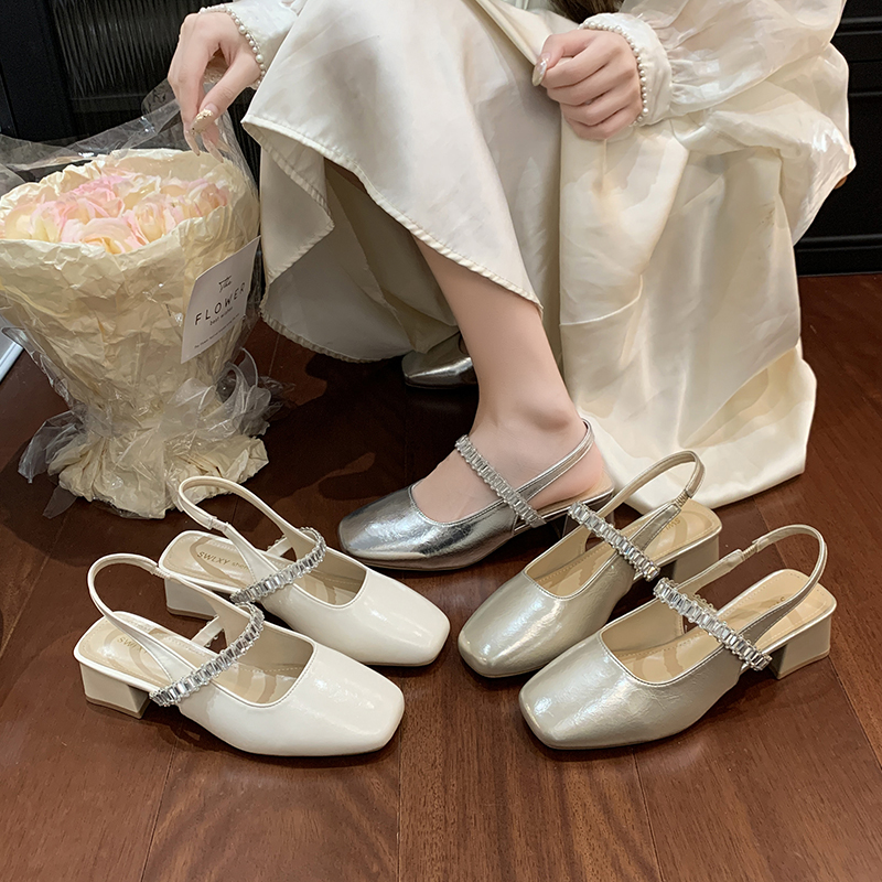 2025夏季新款粗跟凉鞋水钻方头女一字带法式中跟仙女风温柔女鞋子