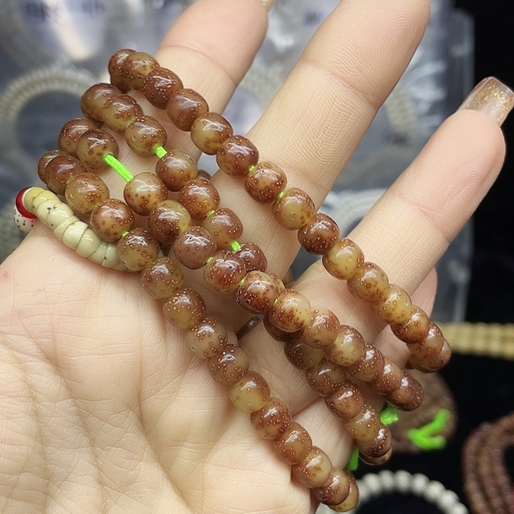 星月菩提吊坠玉化76