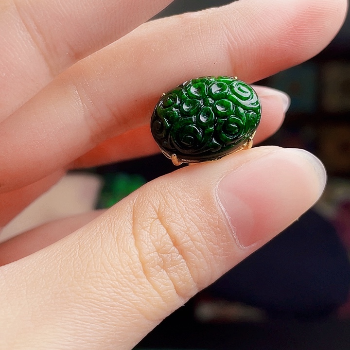 翡翠银S925镶嵌颈饰多样性