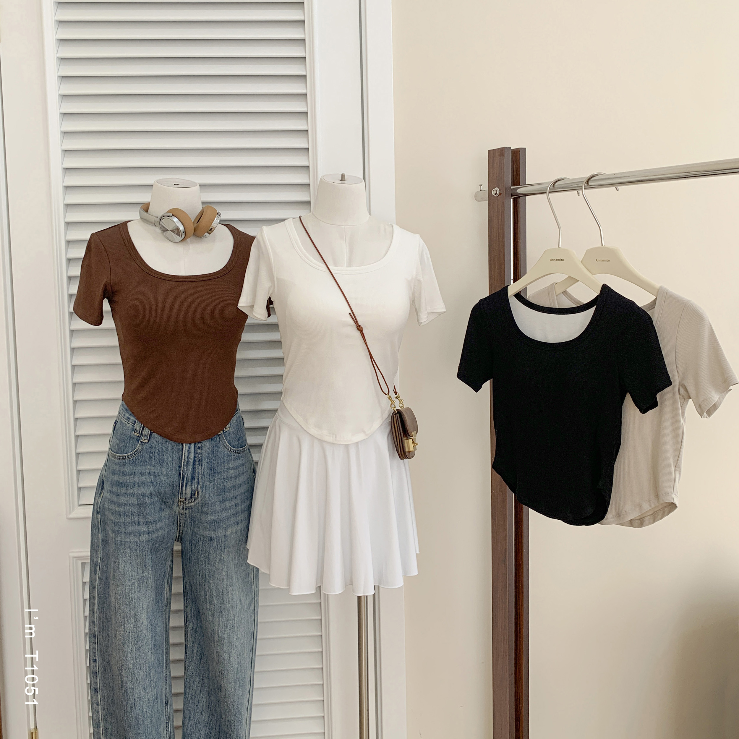 新螺纹圆领带杯垫弧形下摆短袖T恤T1051