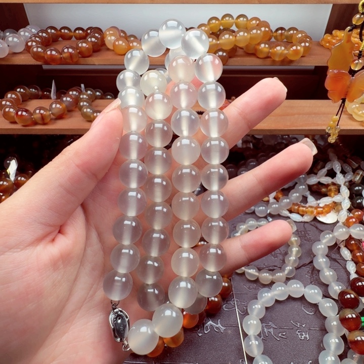 向***_玛瑙/玉髓颈饰合金001