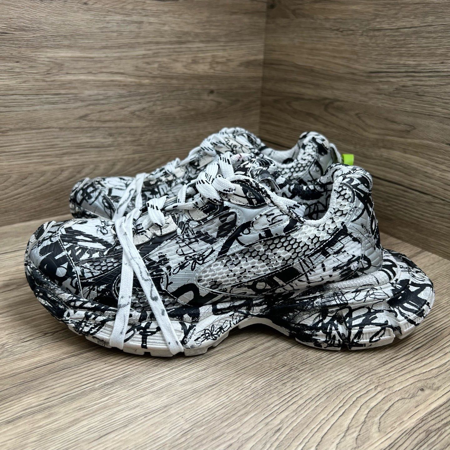 99新 Balenciaga/巴黎世家 3XL 涂鸦老爹鞋 42码/无配件