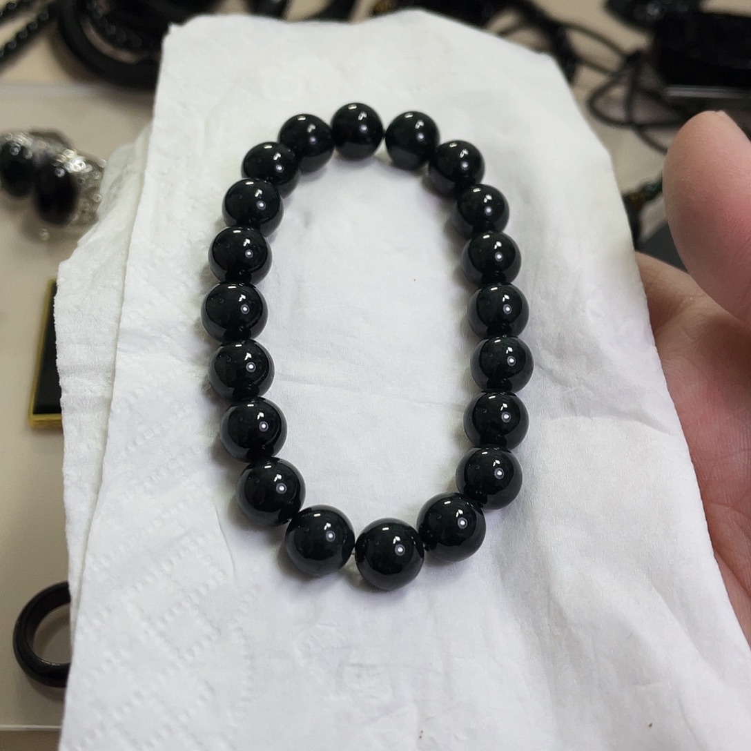 翡翠未镶嵌颈饰翡翠10