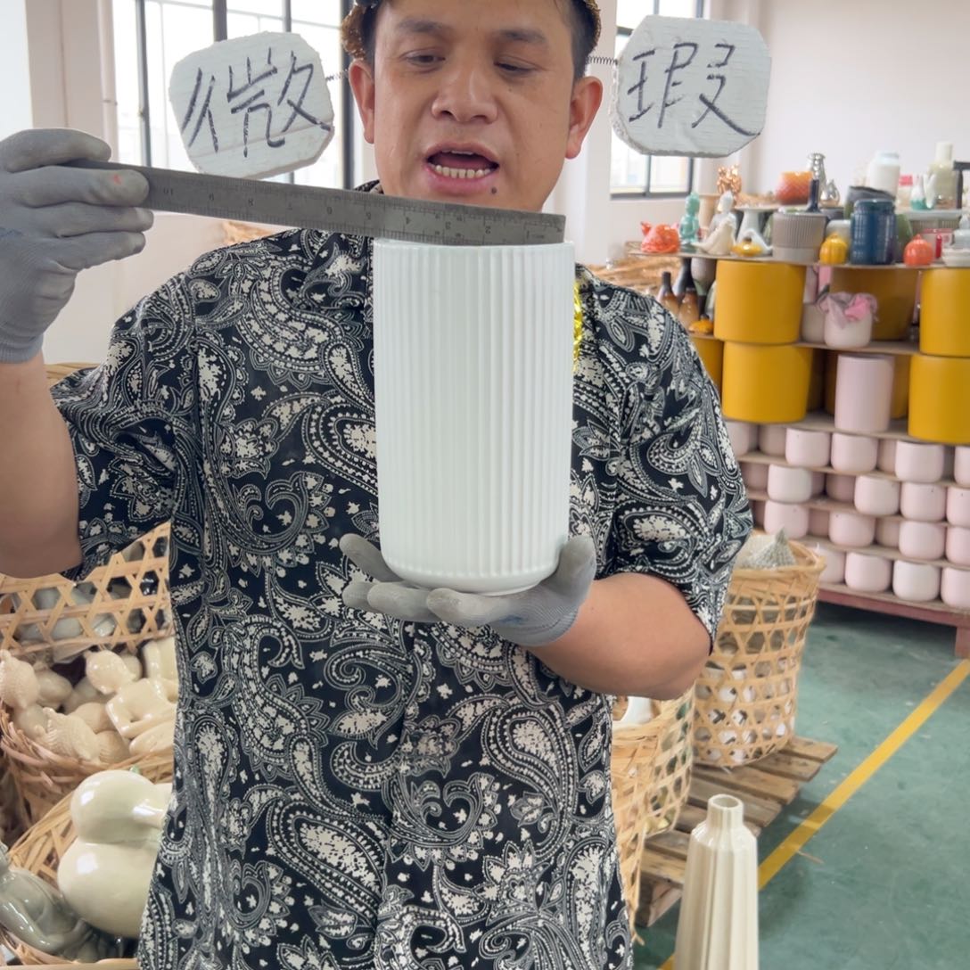 摆件48 号高中低温陶瓷工艺瓶（部分微瑕）