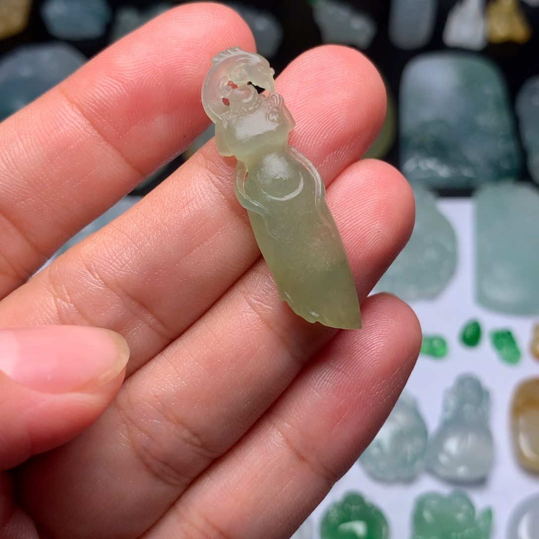 定制翡翠未镶嵌旗开得胜