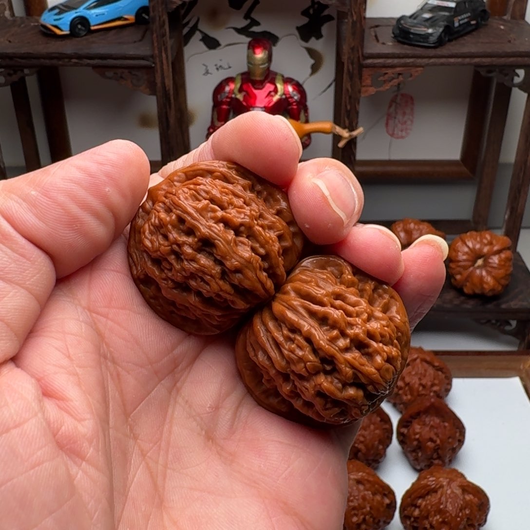 文玩核桃吊坠玉*四座楼