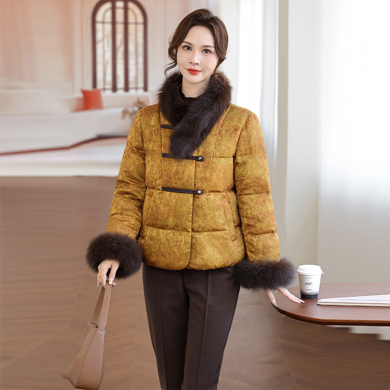 88470【鹅绒】狐狸毛领国风羽绒服女冬季妈妈装中年时尚中老年女装