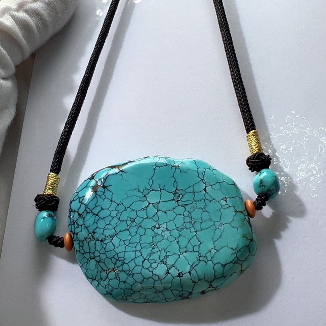 绿松石未镶嵌挂件