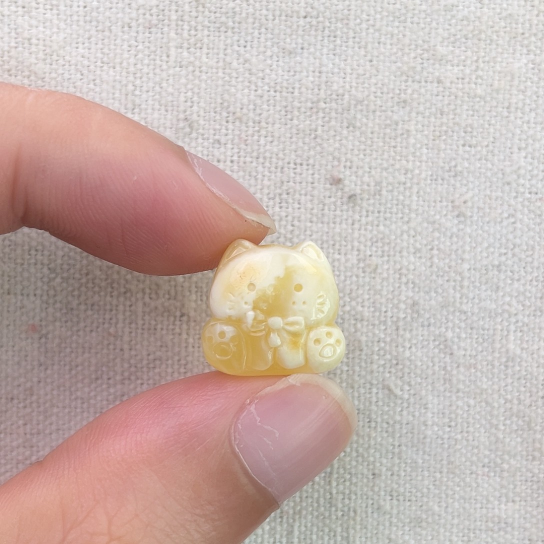 琥珀未镶嵌珠宝奇石猫咪