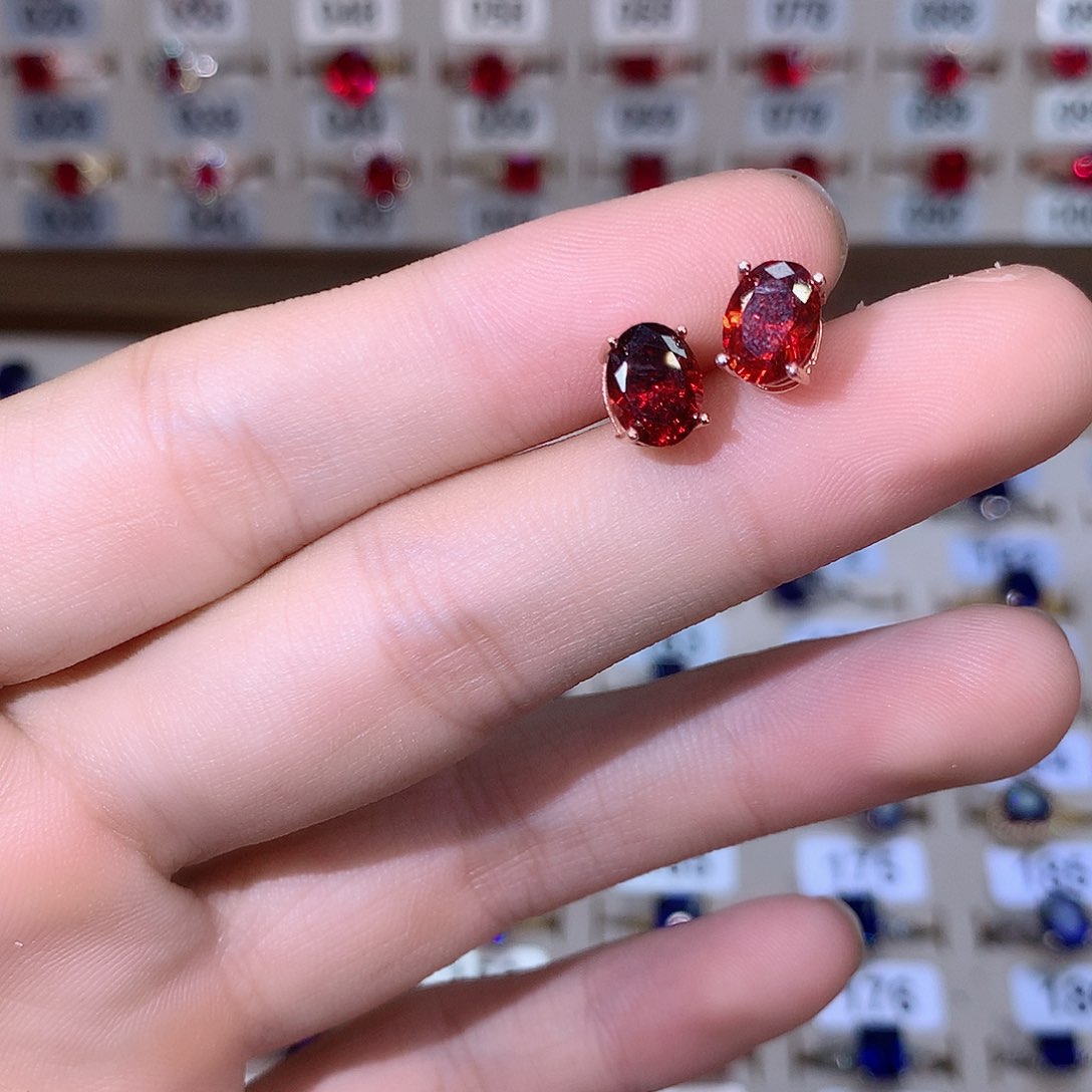 石榴石（芬达石）耳饰银S925镶嵌玫瑰金68