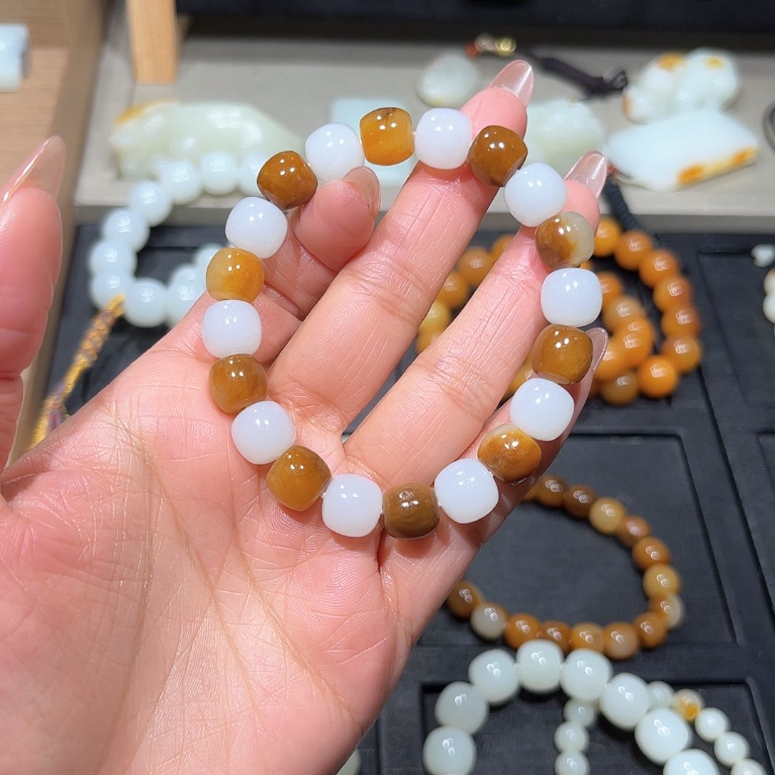 和田玉手链未镶嵌10