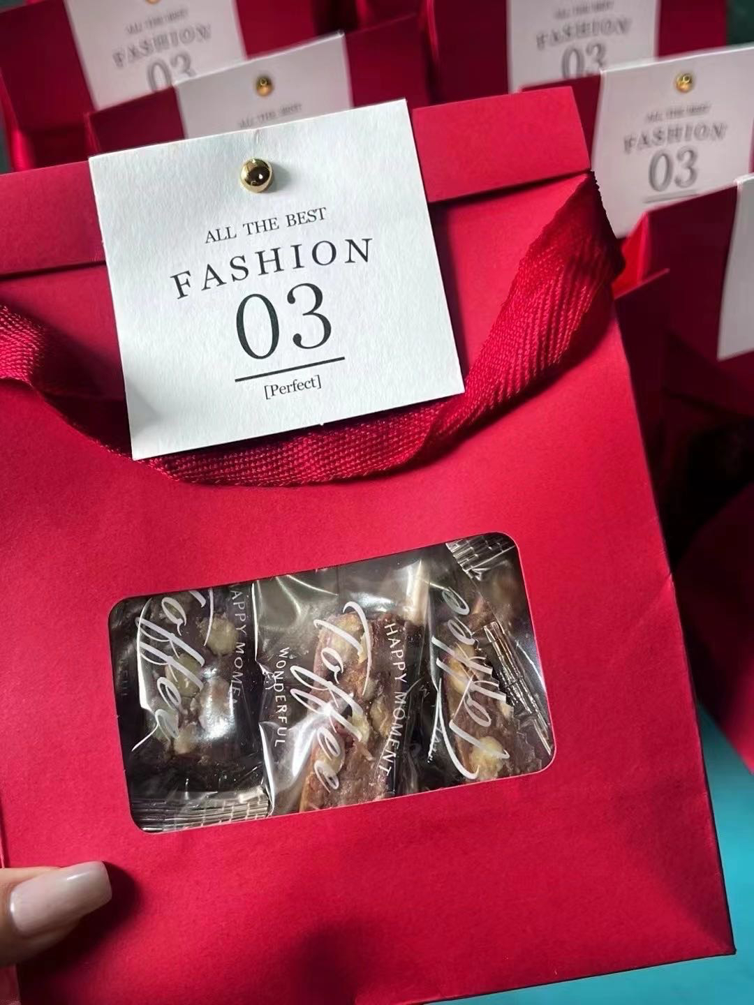 新疆巴旦木太妃糖