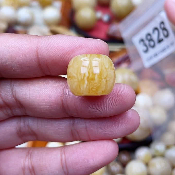 蜜蜡未镶嵌珠宝奇石17虎皮