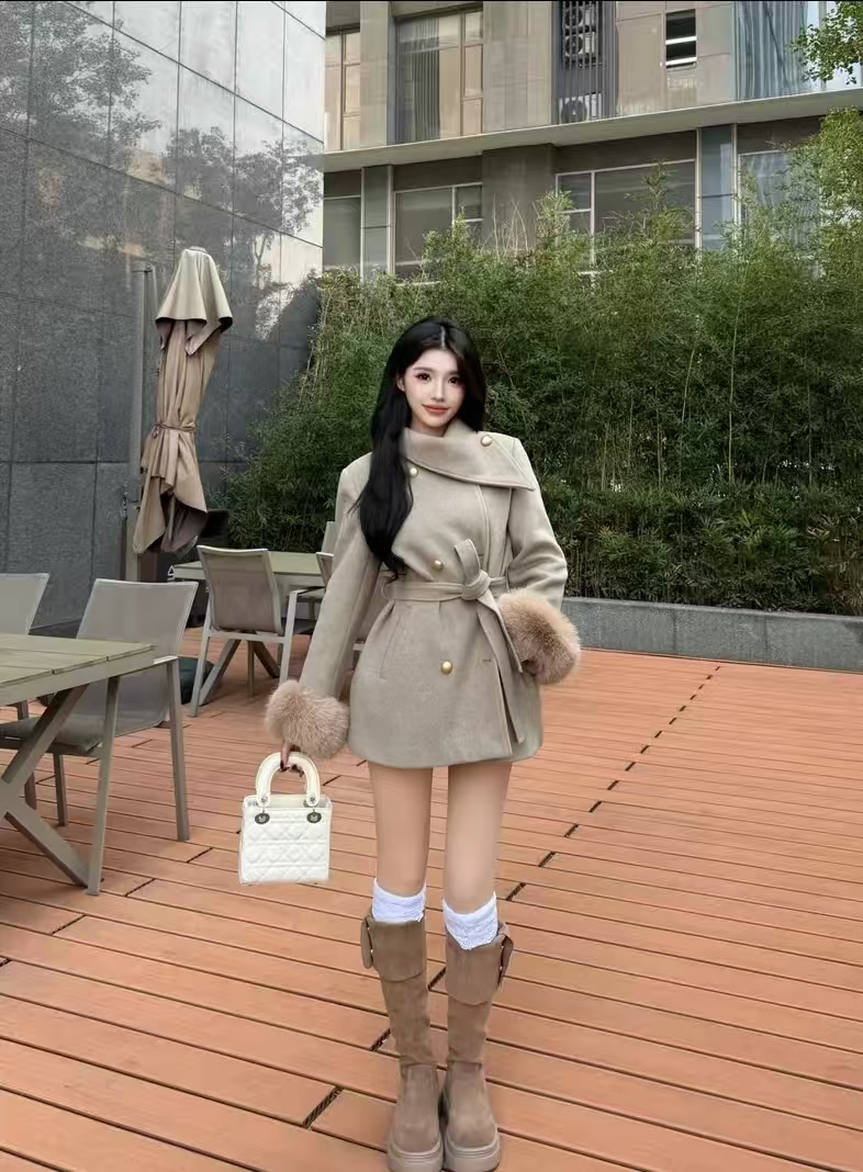 防风秋冬千金风短款保暖毛呢外套网红针织女装百搭