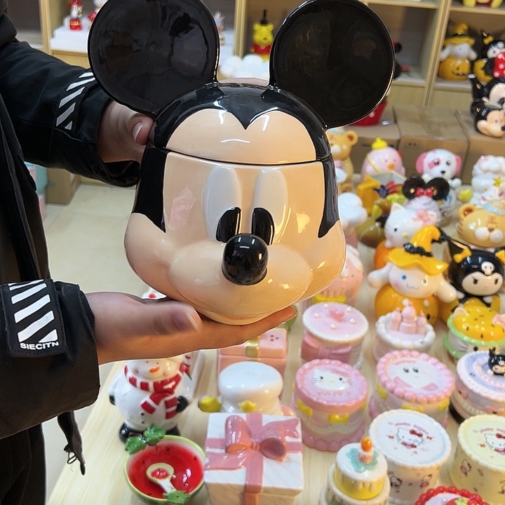 摆件陶瓷等行业的产品出口
