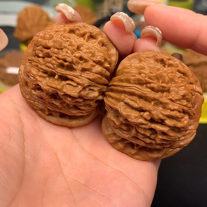 文玩核桃吊坠无**马44四座楼