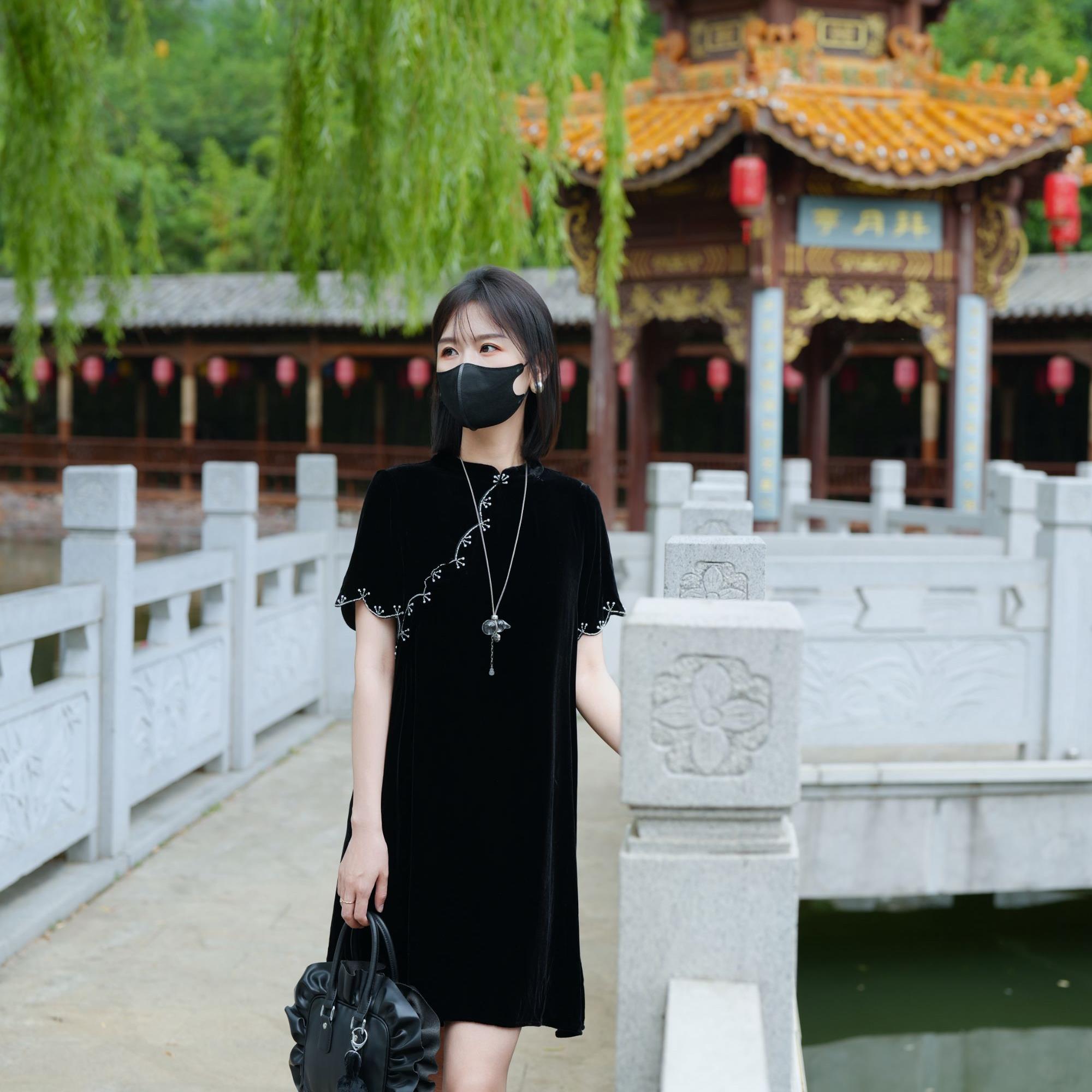 【双旦福利】流光 手工钉珠真丝丝绒中长款优雅连衣裙  JX-5122