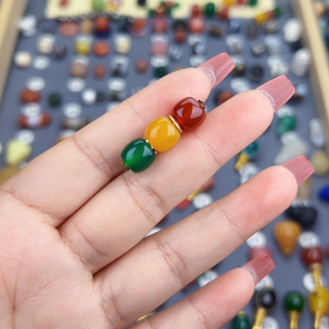 玛瑙/玉髓饰品未镶嵌