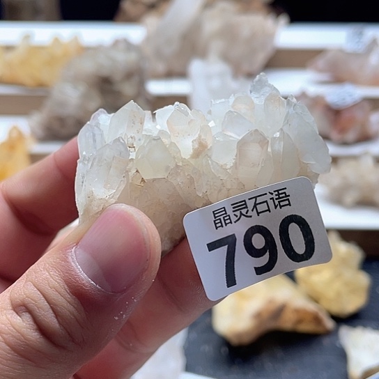 水晶未镶嵌大型摆件（非配饰）