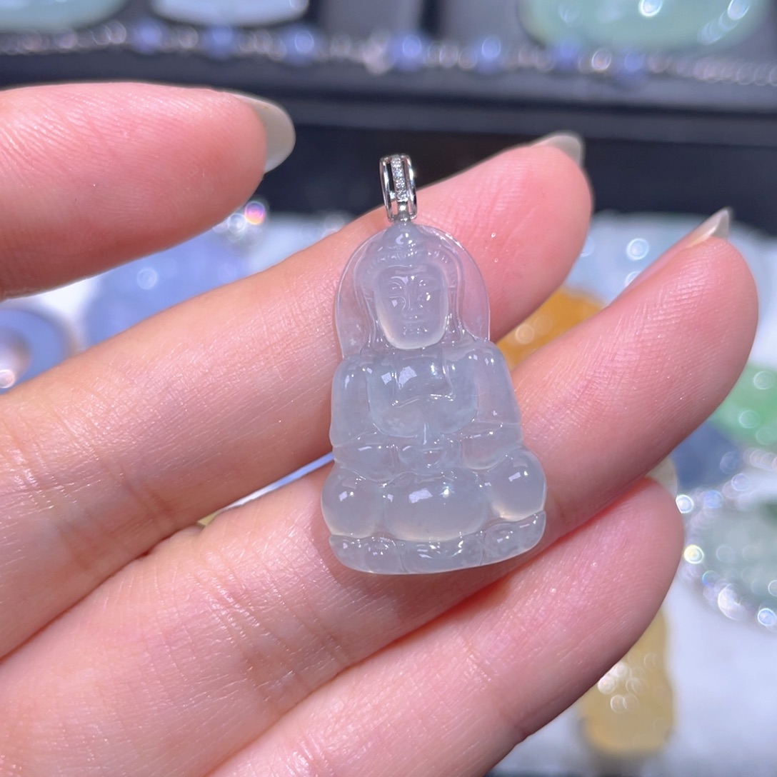 颈饰18K金镶嵌翡翠翡翠