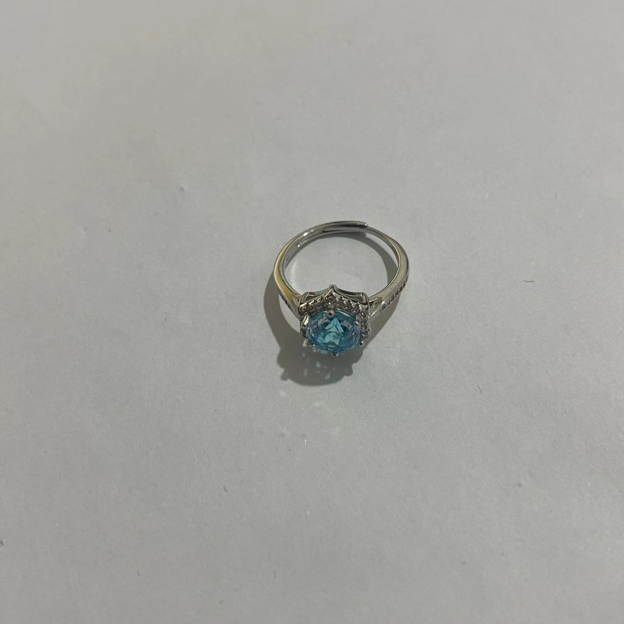 臻选戒指 经典百搭设计蓝色戒指AB133