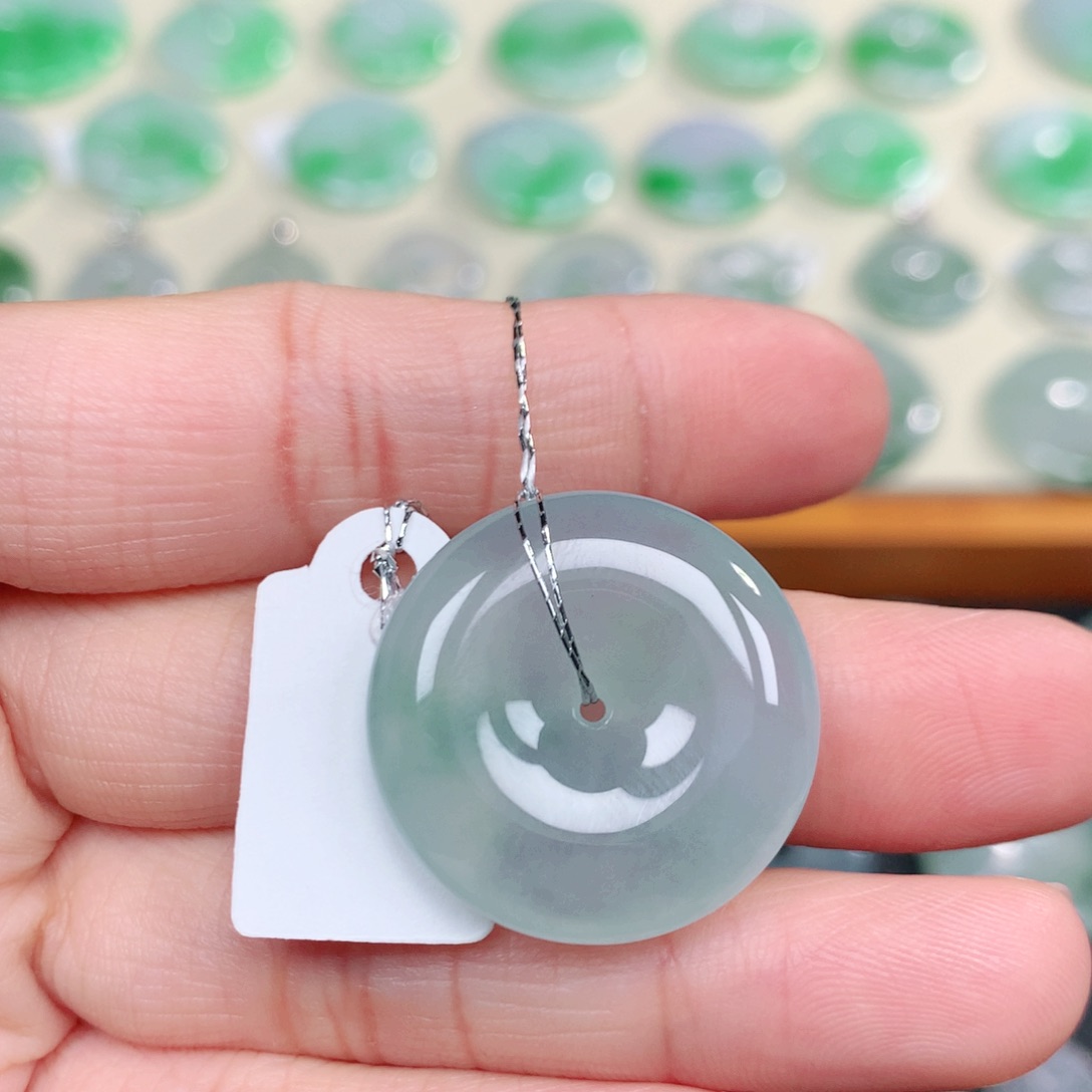 翡翠未镶嵌颈饰25.2-6.0