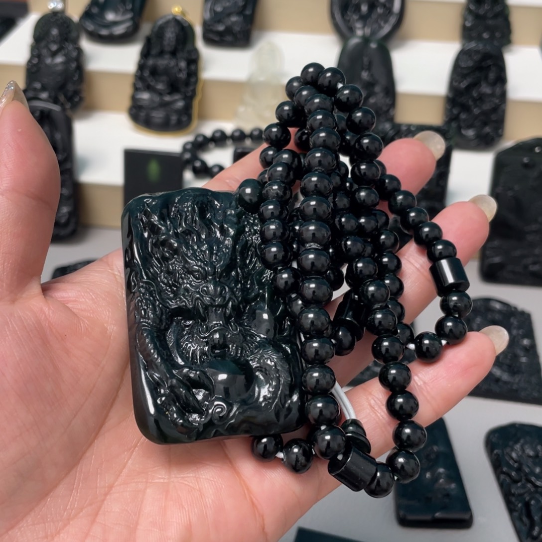 广***）蛇纹石玉未镶嵌吊坠加珠链