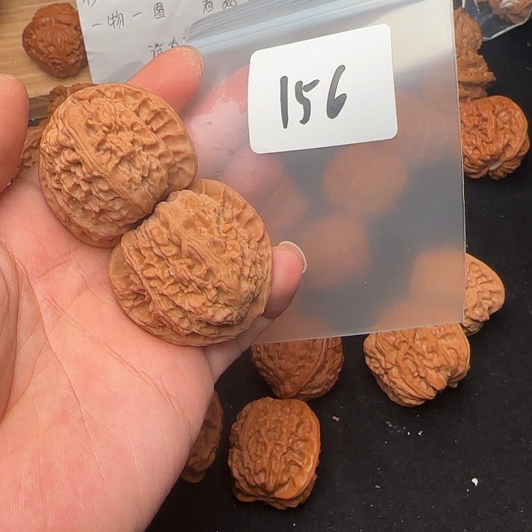 h***#文玩核桃把件156全品42白狮子