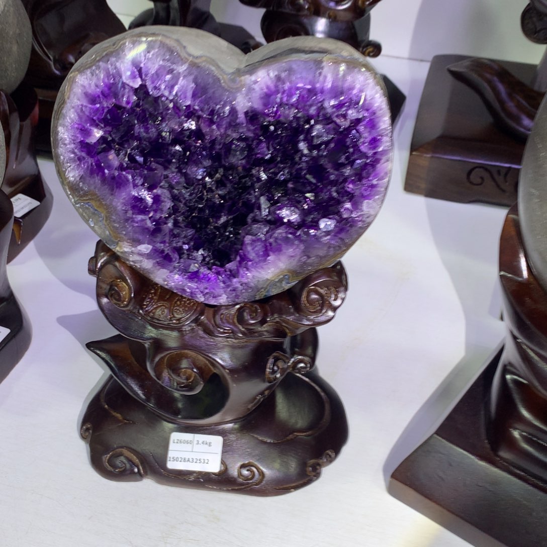 未镶嵌紫晶大型摆件（非配饰）晶